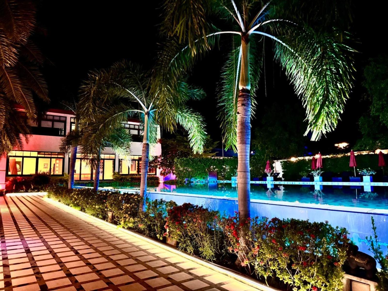 Samui Boat Lagoon Hotel Choeng Mon Exterior photo